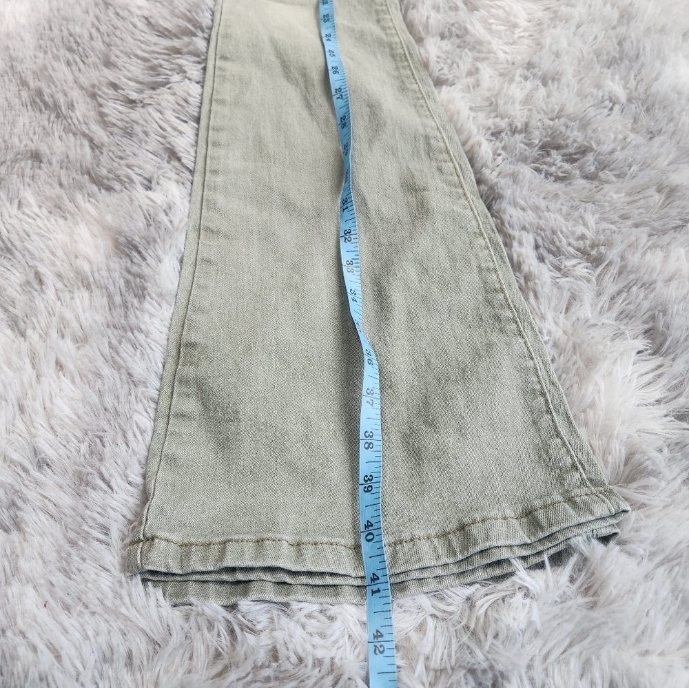 Stretch flared jeans - Picture 2 of 6